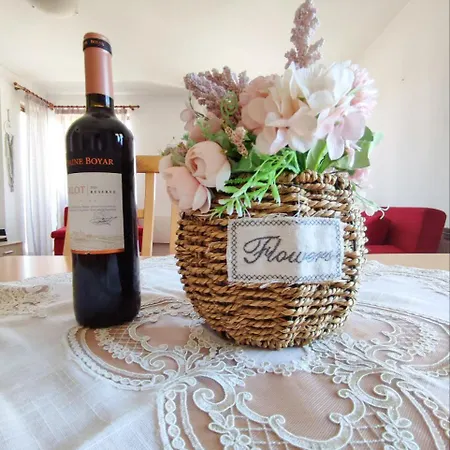 Apartament Pirin Heights 200m From Road *