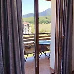 Apartment Pirin Heights 200m From Road Bansko