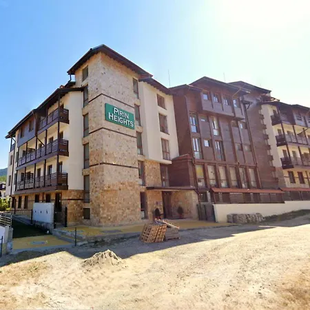 Apartment Pirin Heights 200m From Road Bansko